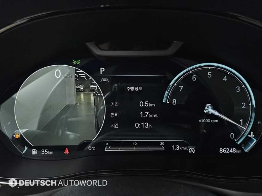 Genesis GV70 - Vista 8