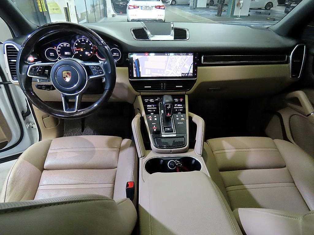 Porsche Cayenne - Vista 10