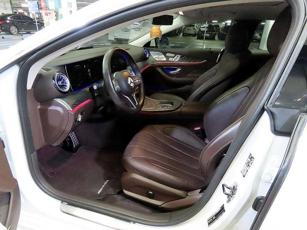 Mercedes Benz CLS Class - Vista 5