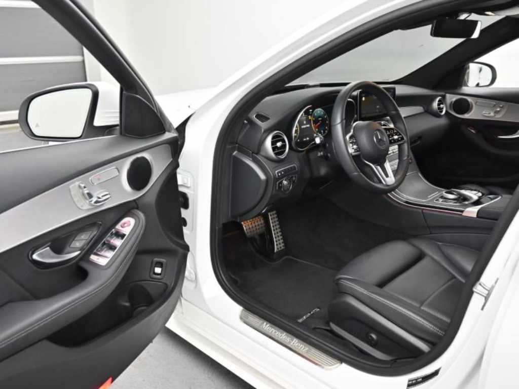 Mercedes Benz C Class - Vista 11