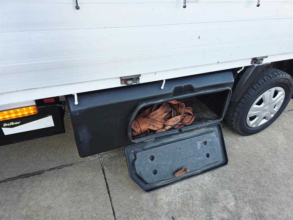 Small Truck Top_Powergate 2022 Blanco - Importación desde Corea - HF Imports Iquique - Foto 19