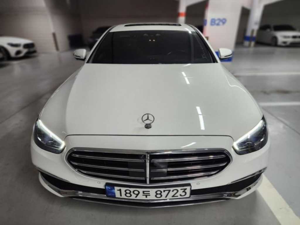 Mercedes Benz E class 2023 Blanco - Importación desde Corea - HF Imports Iquique - Foto 1