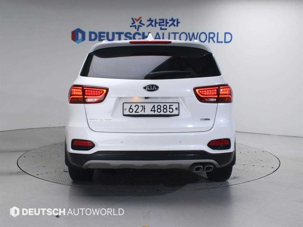 KIA Sorento - Vista 5