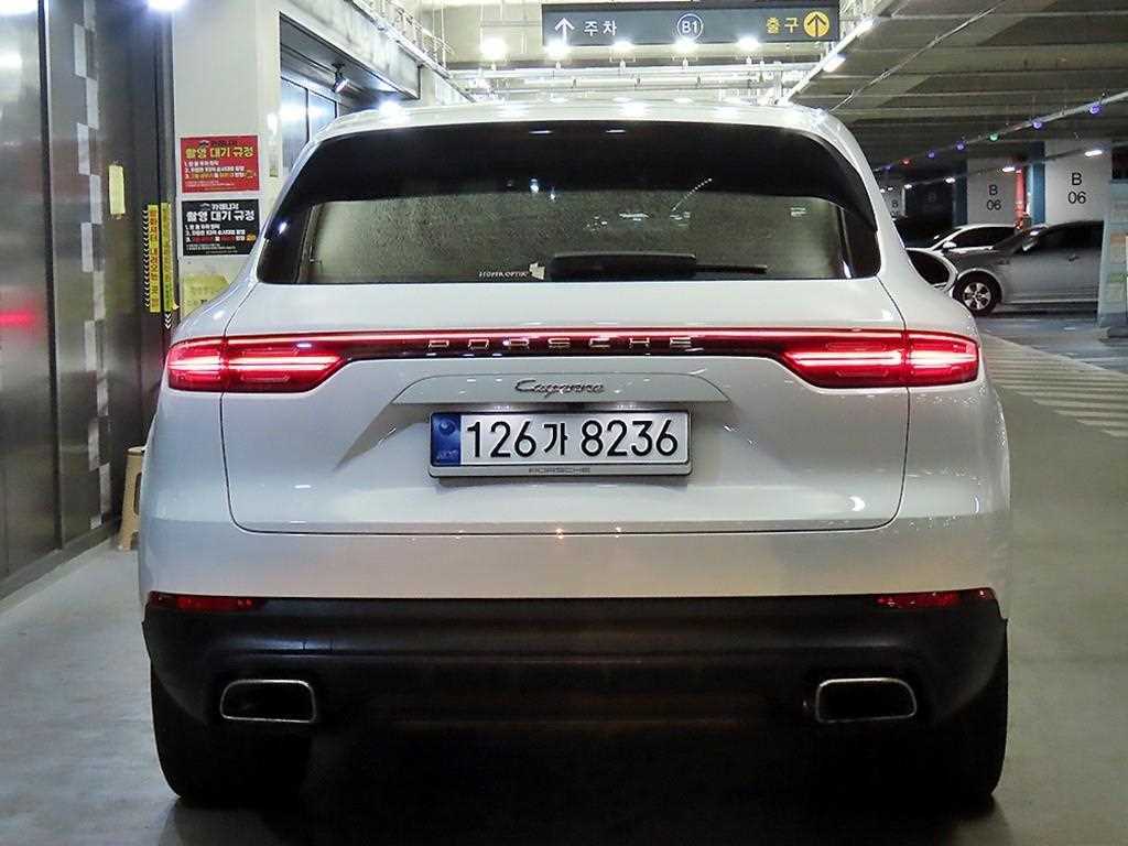 Porsche Cayenne - Vista 5