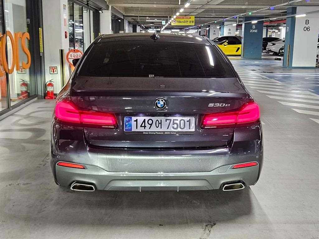 BMW 5 Series - Vista 5