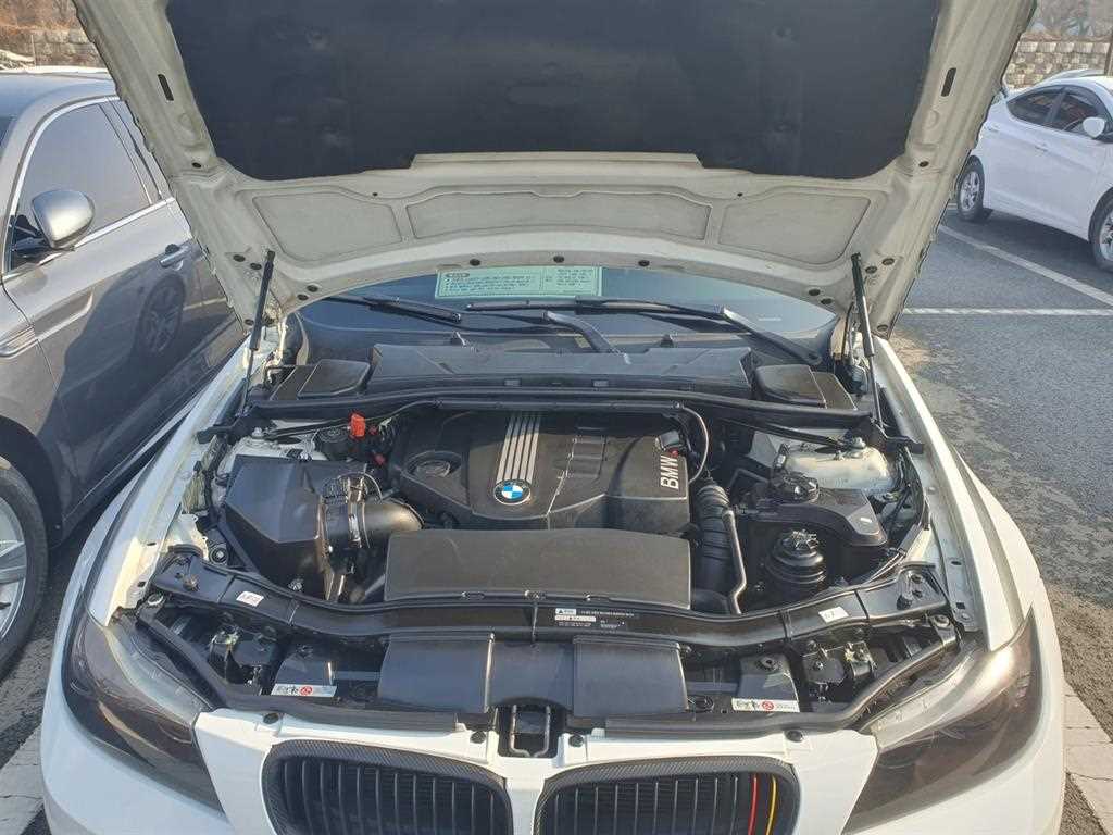 BMW 3 series 2010 Blanco - Importación desde Corea - HF Imports Iquique - Foto 19