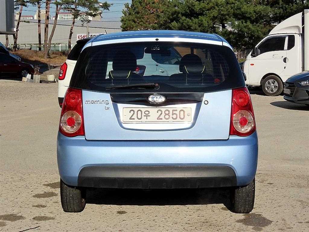 KIA Morning - Vista 4