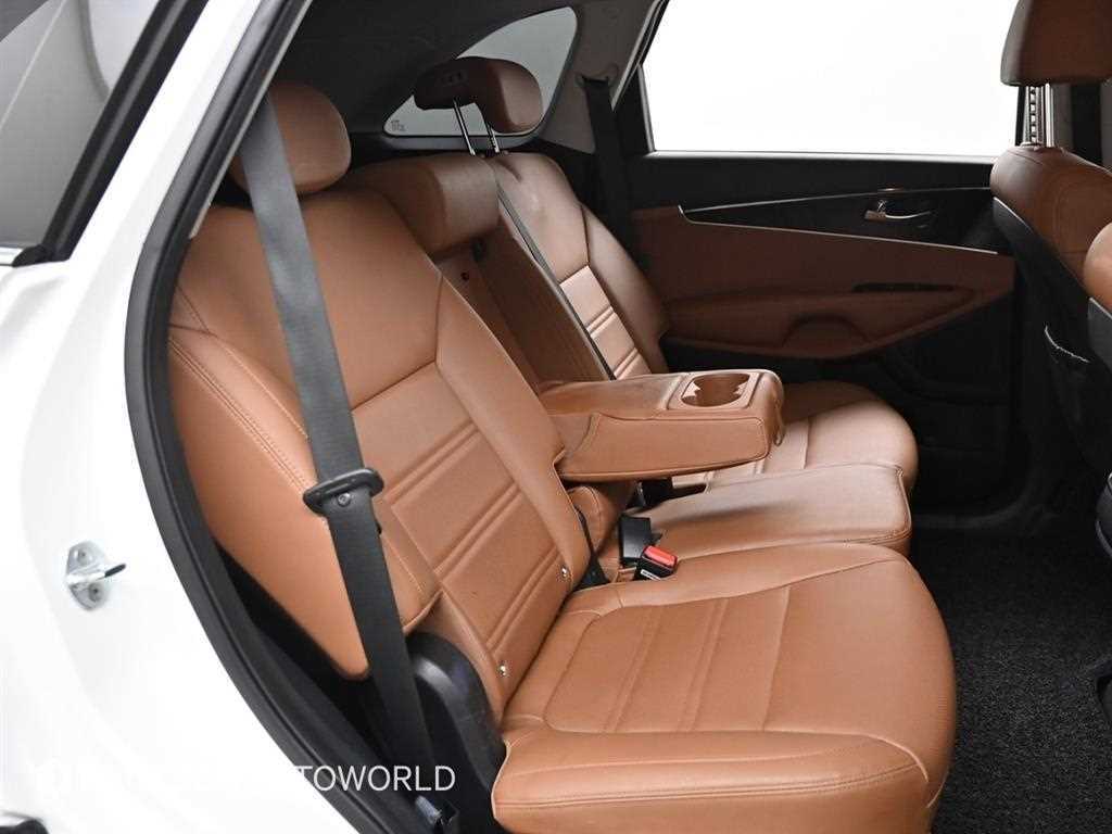 KIA Sorento 2019 Blanco - Importación desde Corea - HF Imports Iquique - Foto 13