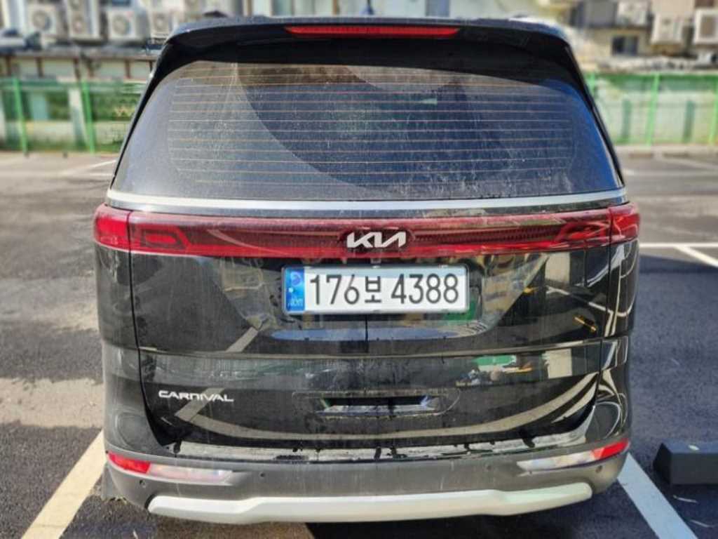 KIA Carnival - Vista 2