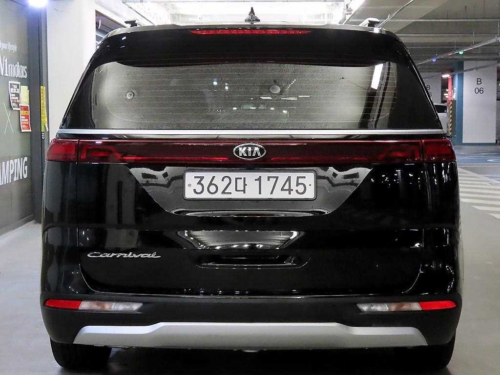 KIA Carnival - Vista 5