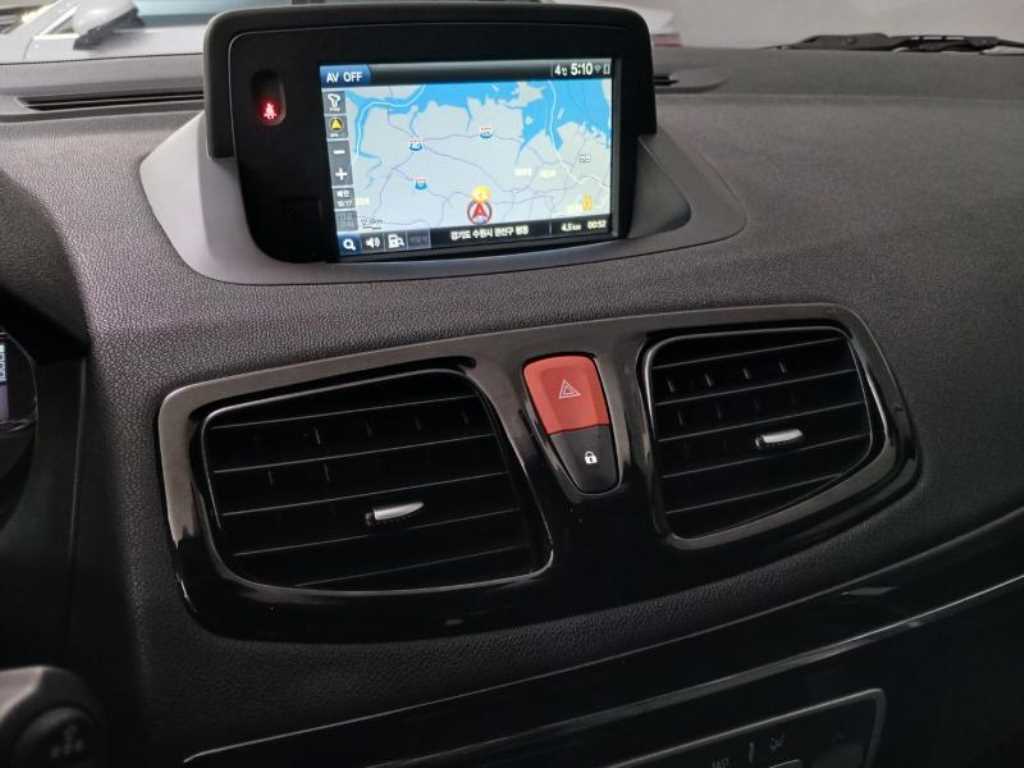 SAMSUNG SM3 - Vista 11