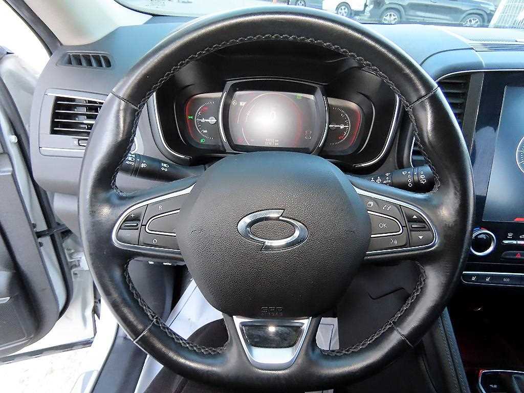 SAMSUNG QM6 - Vista 8