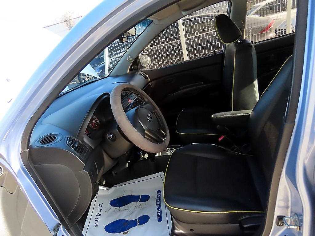 KIA Morning - Vista 5