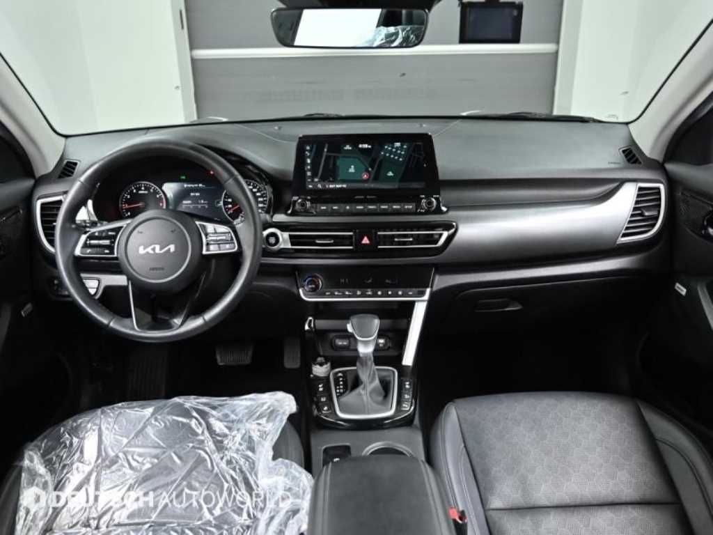 KIA Seltos - Vista 7