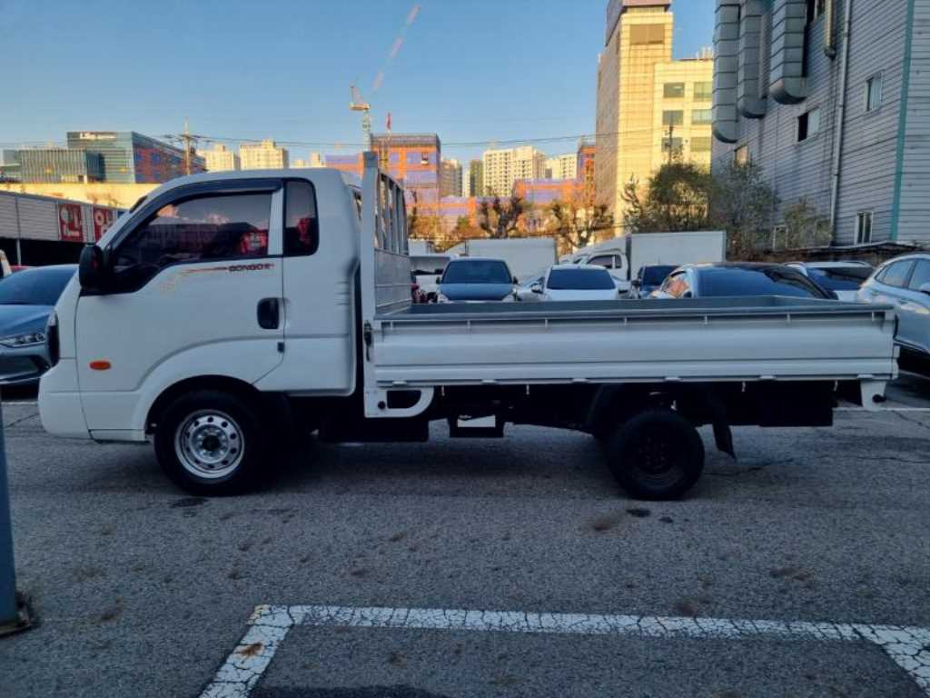 Small Truck Cargo (small) - Vista 8