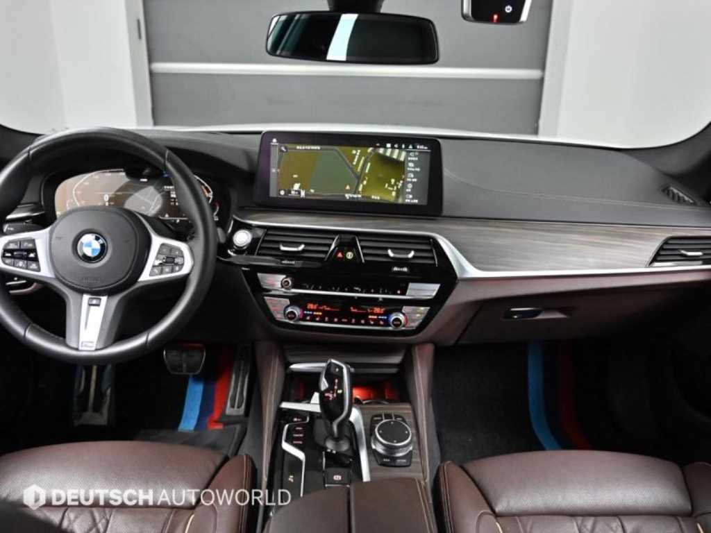 BMW 5 Series - Vista 7