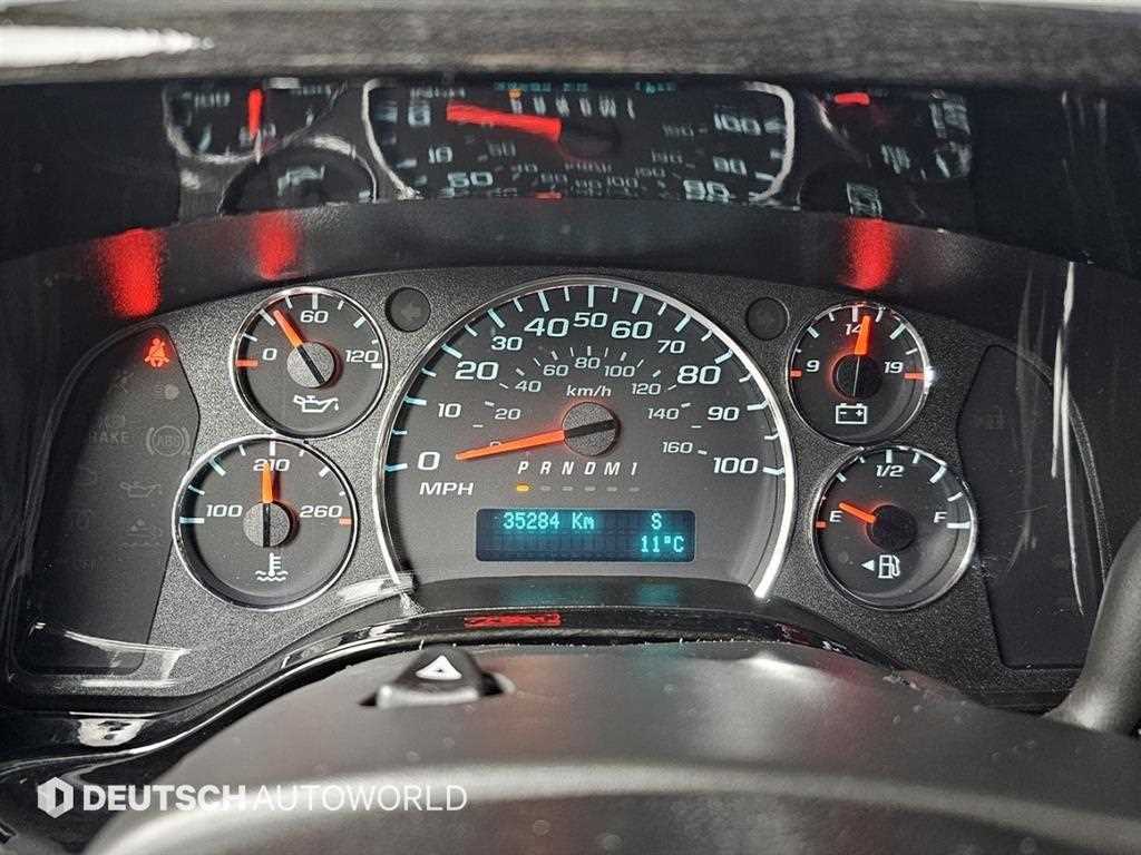 Chevrolet Express van - Vista 8