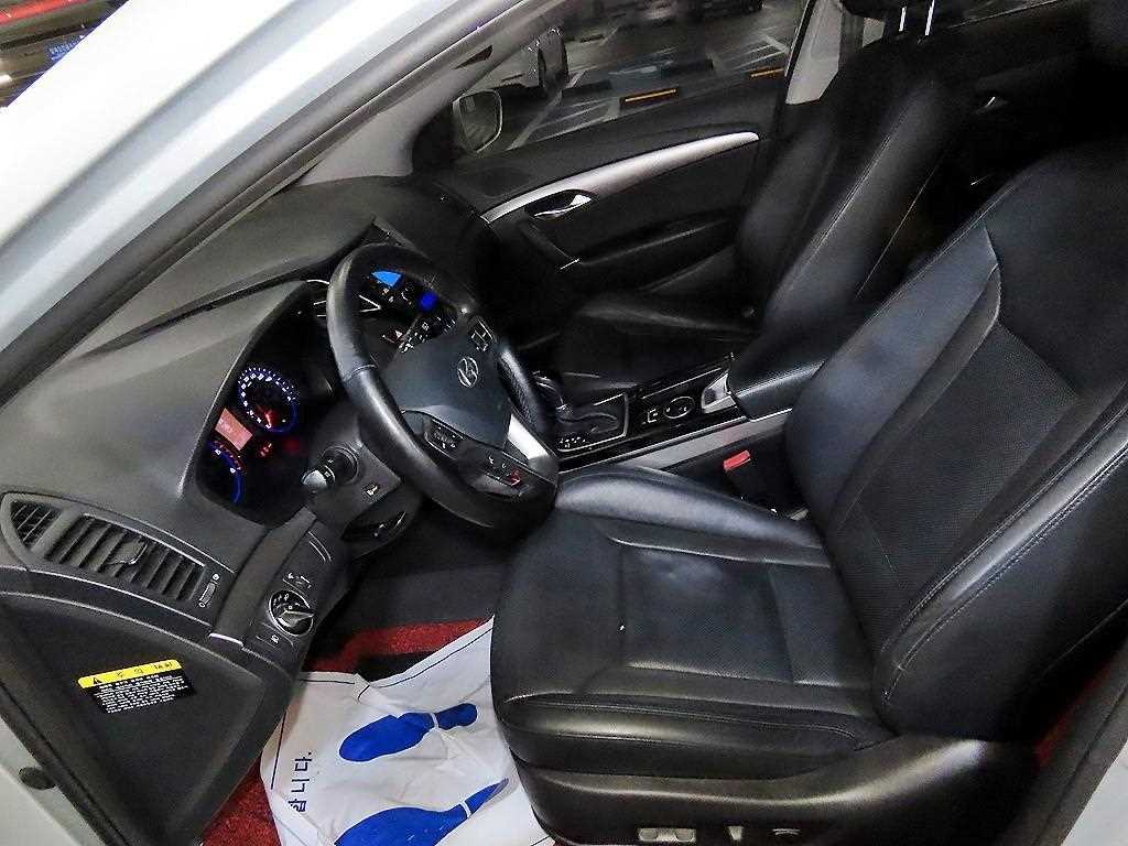 HYUNDAI i40 - Vista 5