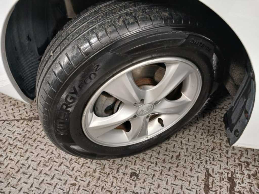 HYUNDAI Accent 2012 - Importación desde Corea - HF Imports Iquique - Foto 20