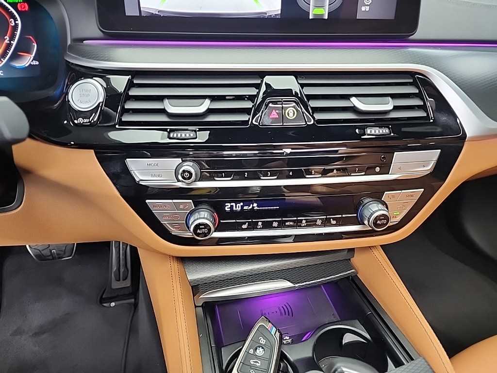 BMW 5 Series - Vista 10