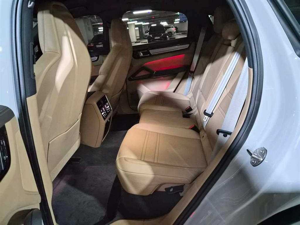 Porsche Cayenne - Vista 7