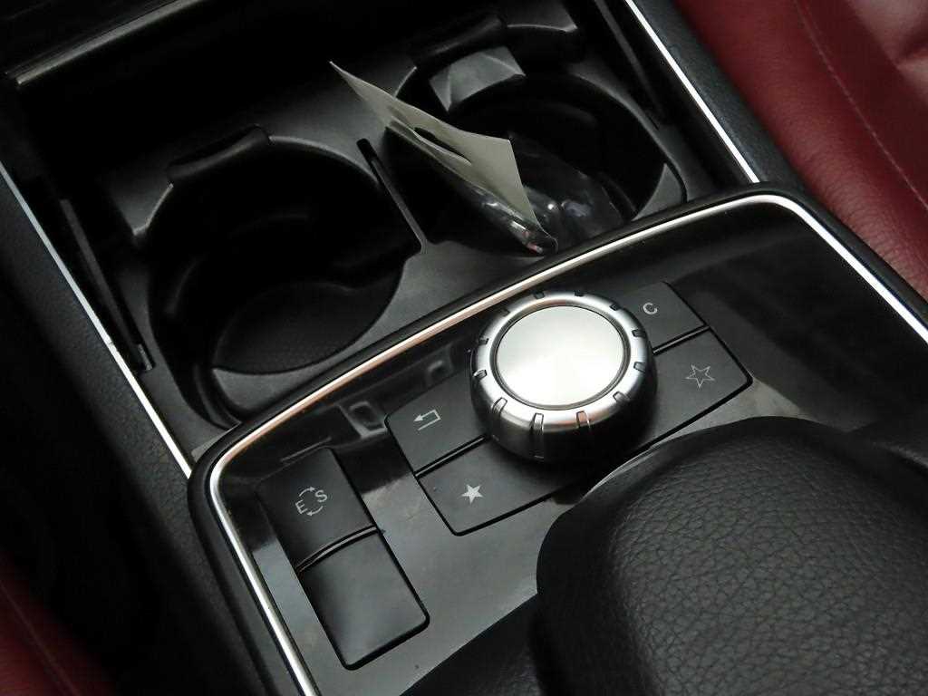 Mercedes Benz E class - Vista 11