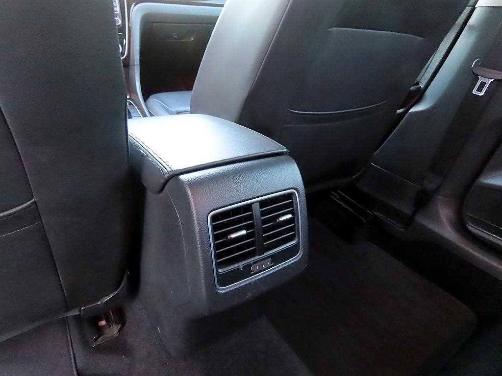 Volkswagen Passat 2014 Plateado - Importación desde Corea - HF Imports Iquique - Foto 16