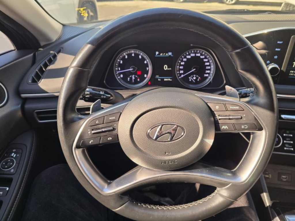 HYUNDAI Sonata - Vista 11