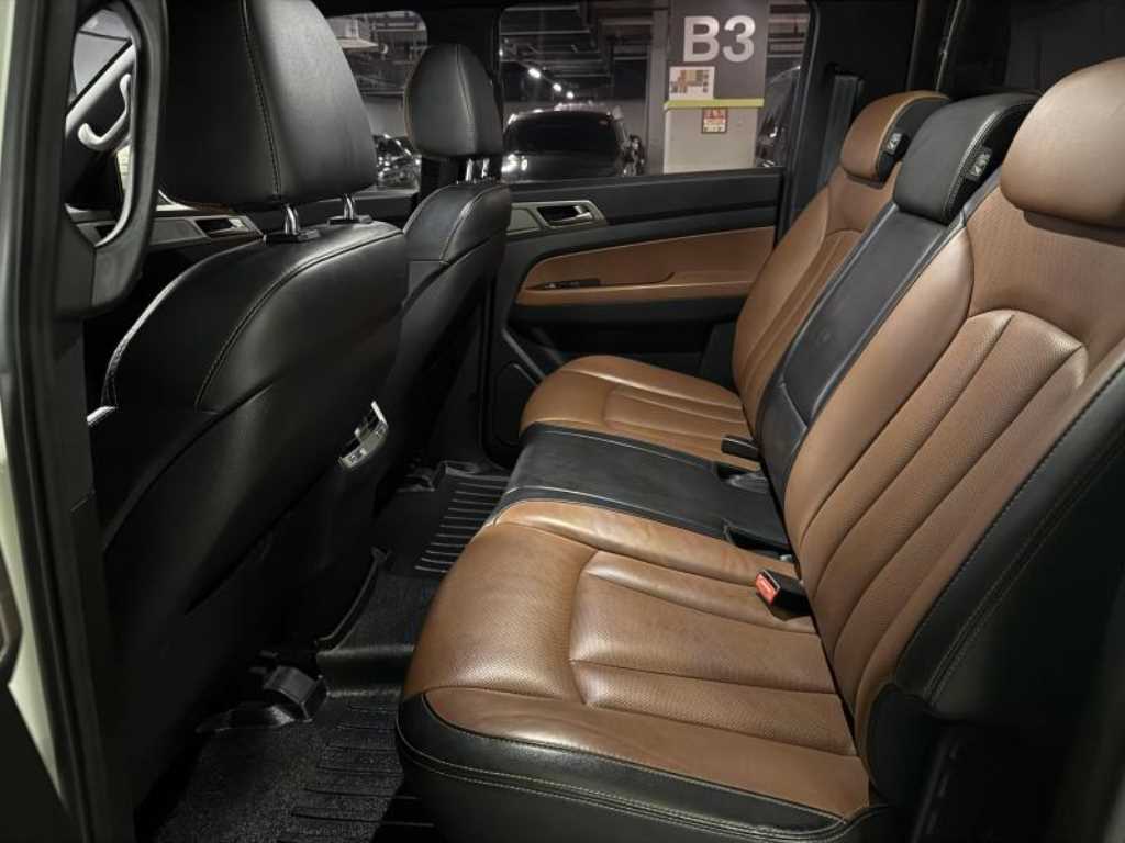 Ssangyong Rexton 2018 Blanco - Importación desde Corea - HF Imports Iquique - Foto 17