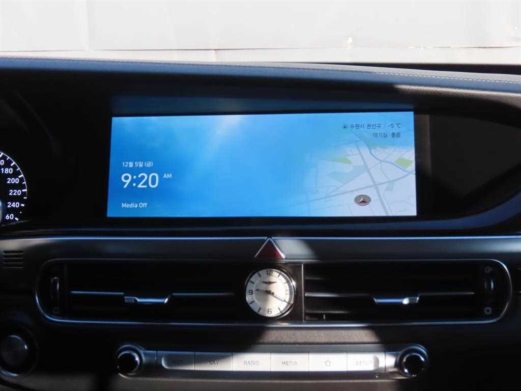 Genesis G90 2019 Negro - Importación desde Corea - HF Imports Iquique - Foto 17