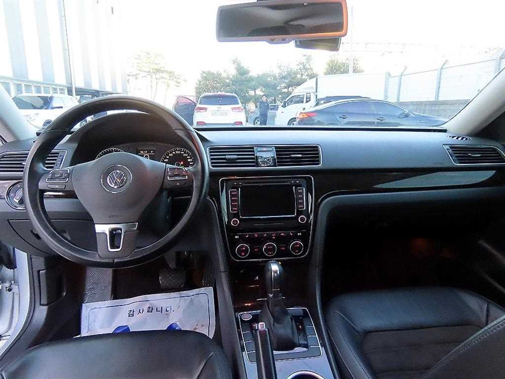 Volkswagen Passat - Vista 7