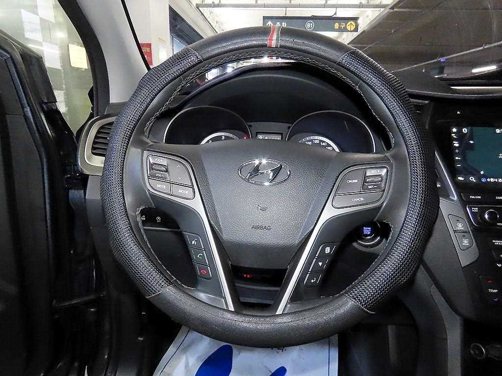 HYUNDAI Santa Fe - Vista 8