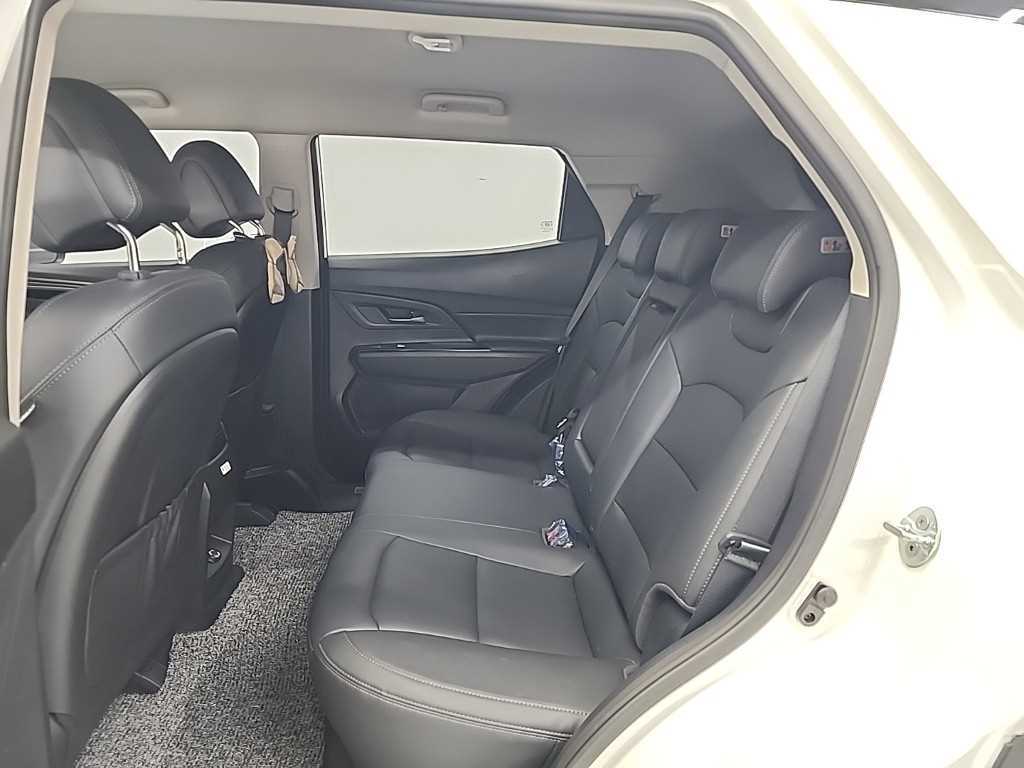 Ssangyong Korando - Vista 12