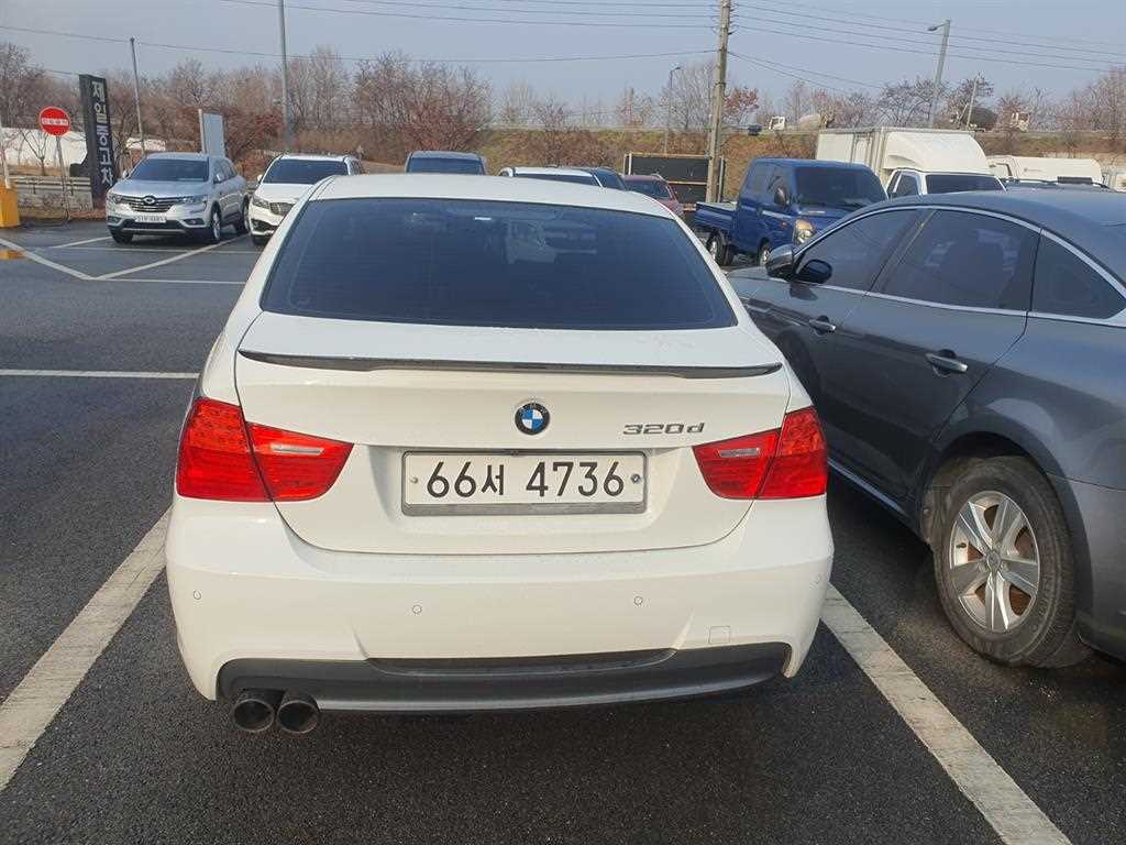 BMW 3 series - Vista 4