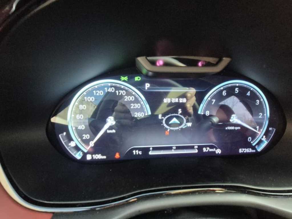 Genesis GV70 - Vista 10