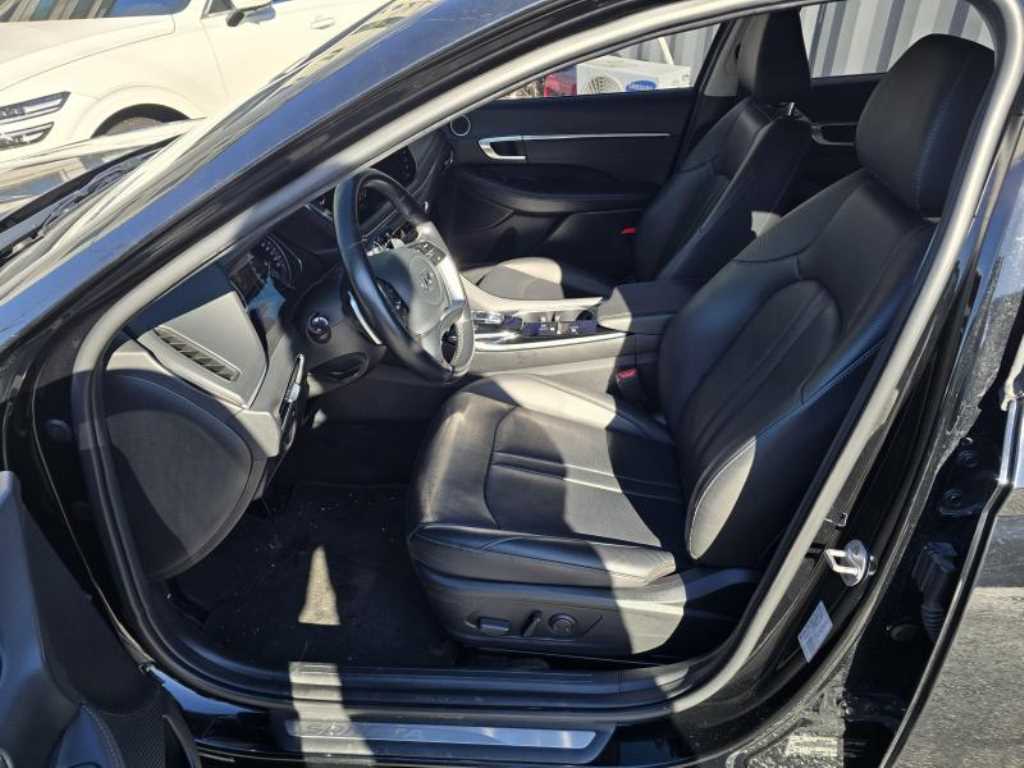 HYUNDAI Sonata - Vista 7