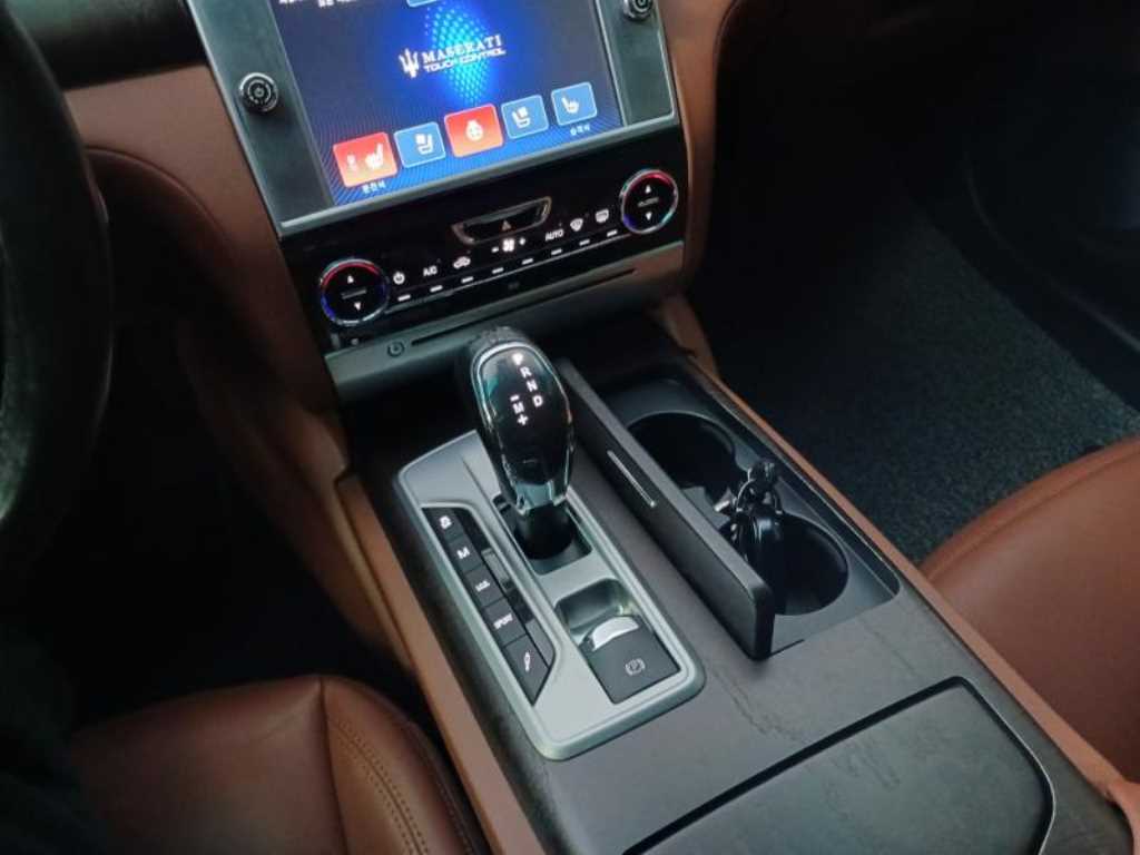 Maserati Quattroforte 2016 Blanco - Importación desde Corea - HF Imports Iquique - Foto 15