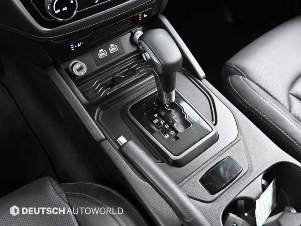 Ssangyong Rexton - Vista 9