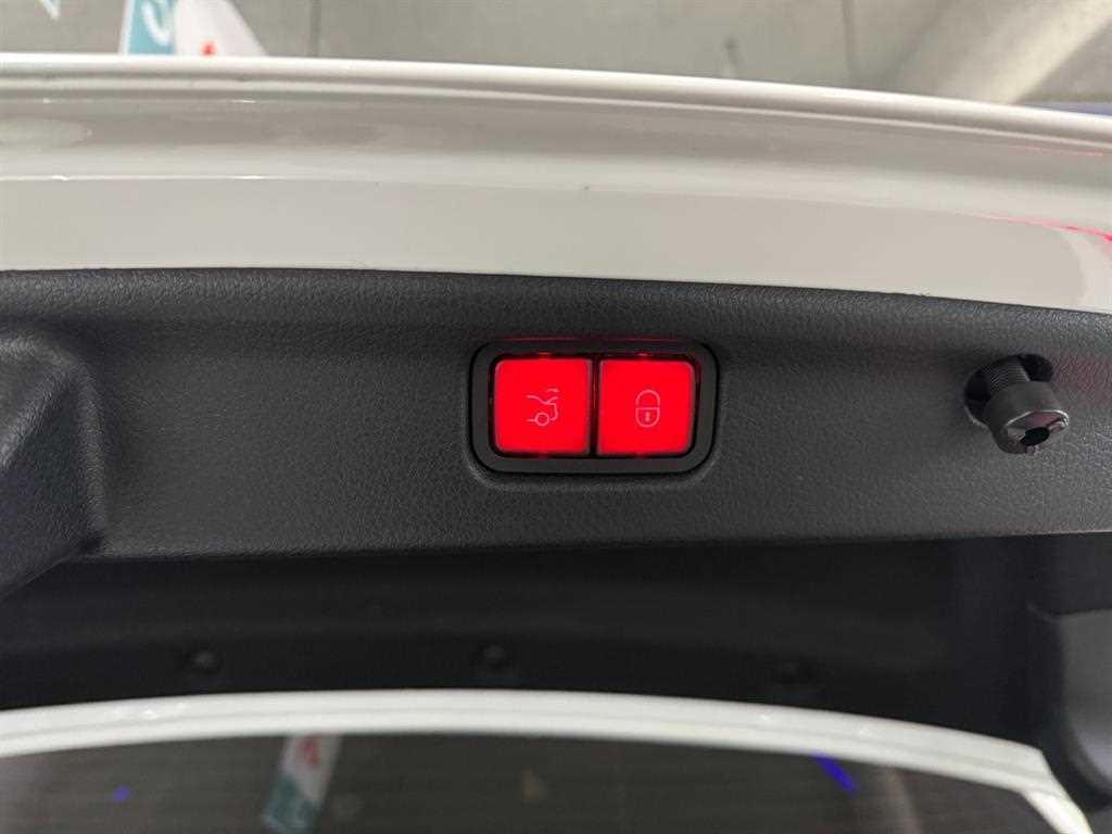 Mercedes Benz C Class 2023 Blanco - Importación desde Corea - HF Imports Iquique - Foto 20