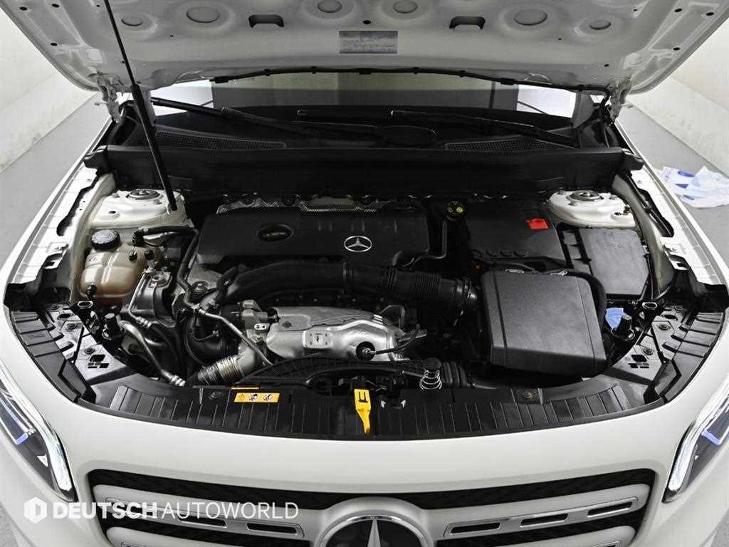 Mercedes Benz GLB Class - Vista 6