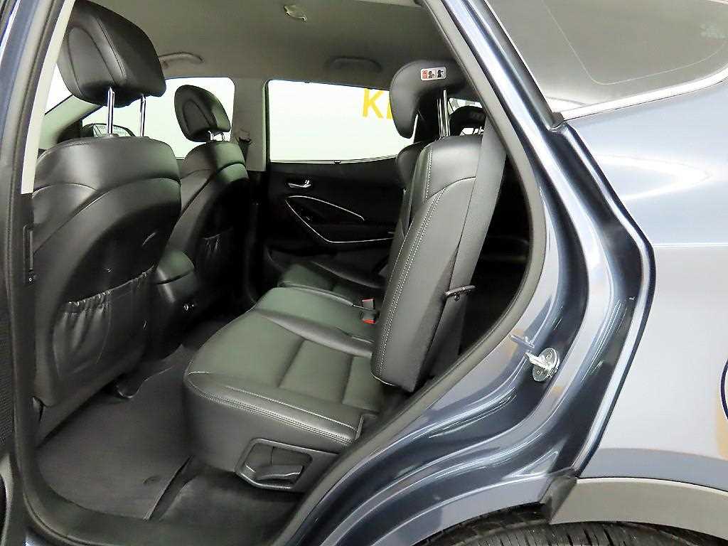 HYUNDAI Santa Fe - Vista 6