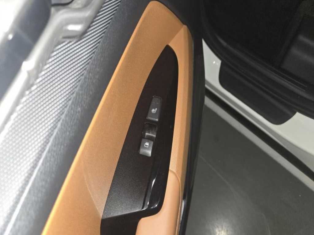 KIA Sportage - Vista 12