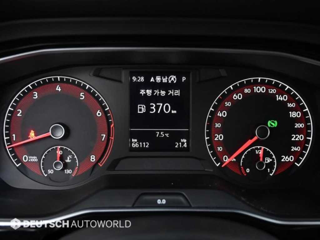 Volkswagen Jetta - Vista 8