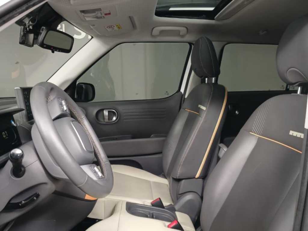 HYUNDAI Casper - Vista 7