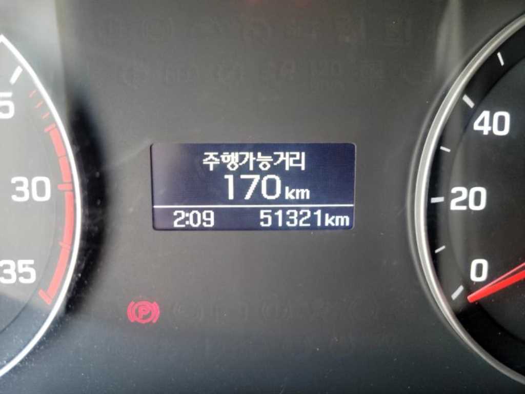 medium and large cargo truck 2020 Blanco - Importación desde Corea - HF Imports Iquique - Foto 16