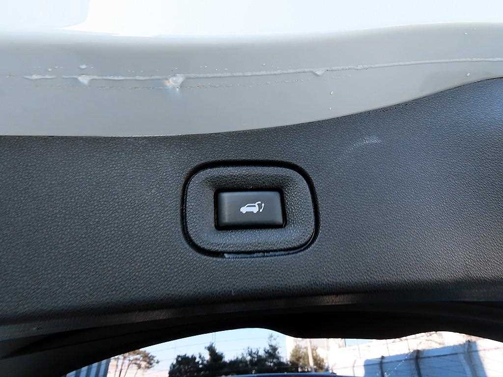 SAMSUNG QM6 2018 Blanco - Importación desde Corea - HF Imports Iquique - Foto 17