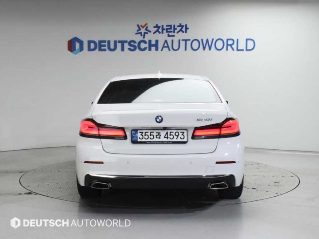 BMW 5 Series - Vista 4