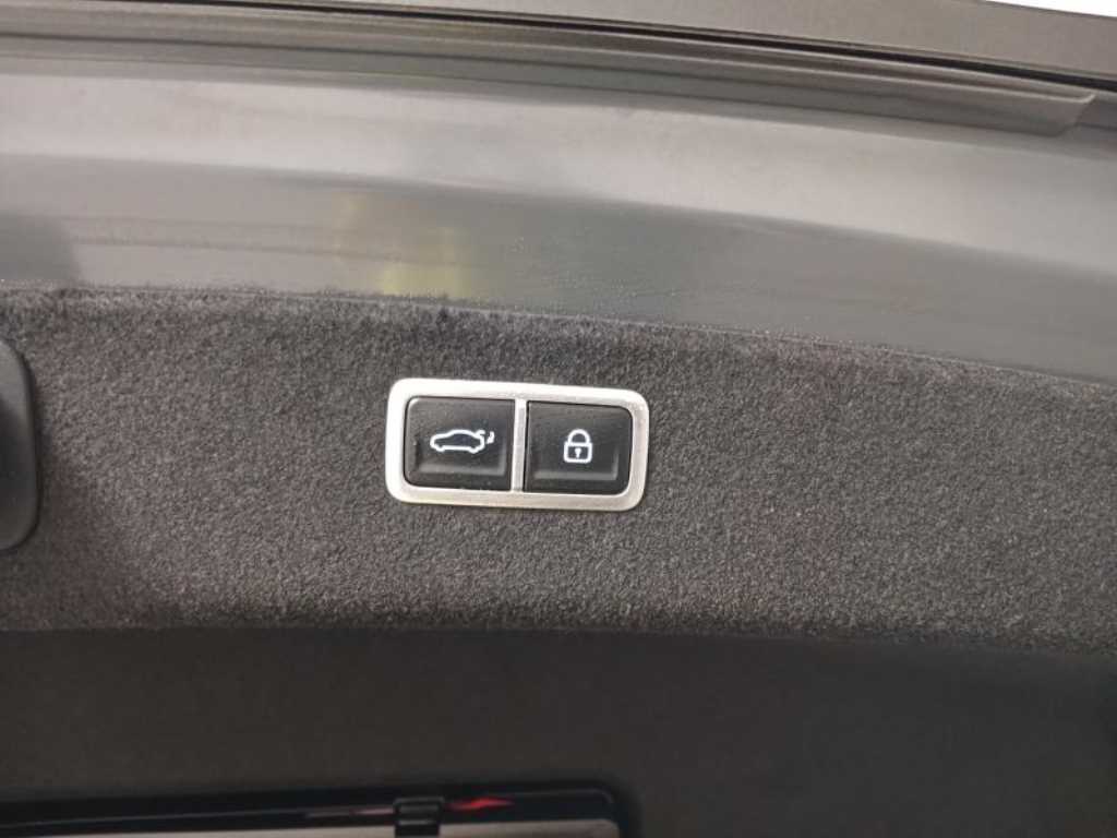 Genesis G80 2025 Gris - Importación desde Corea - HF Imports Iquique - Foto 17