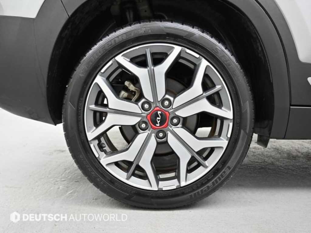 KIA Seltos - Vista 5