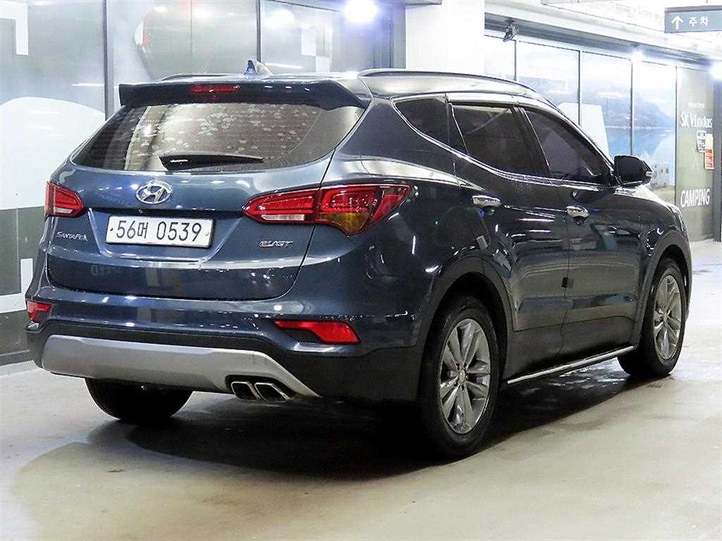 HYUNDAI Santa Fe - Vista 4